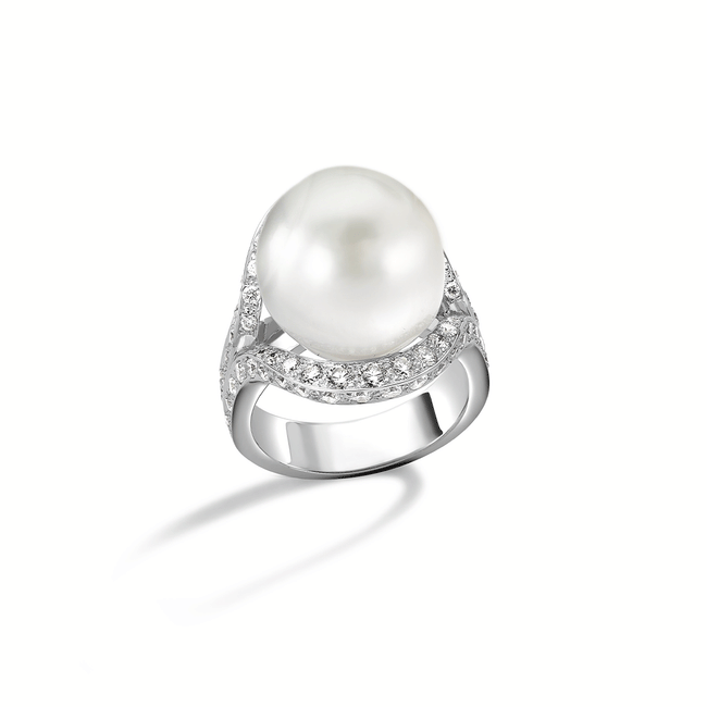 Pearl and Diamond Dress Ring