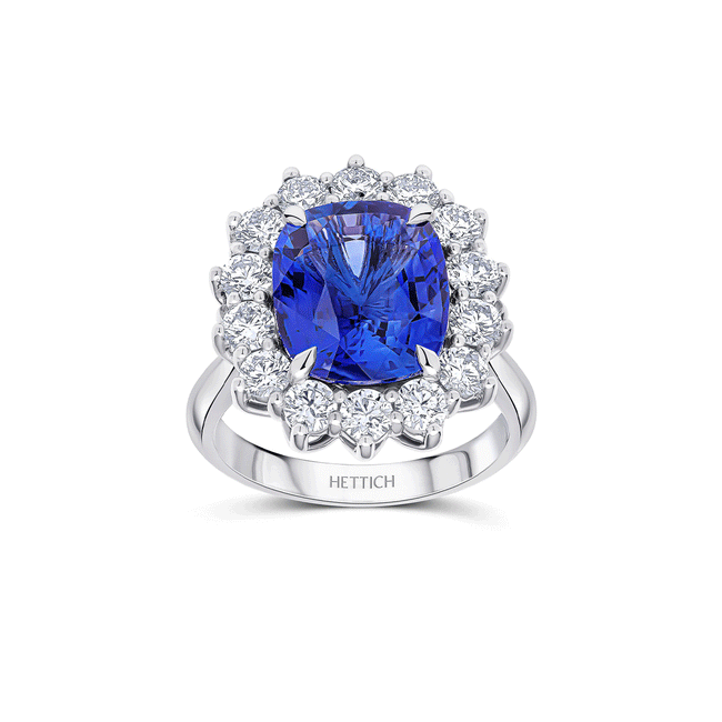 Sapphire 6.53ct and Diamonds Cluster Ring