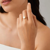 Jaipur Colour Mother of Pearl Yellow Gold Ring