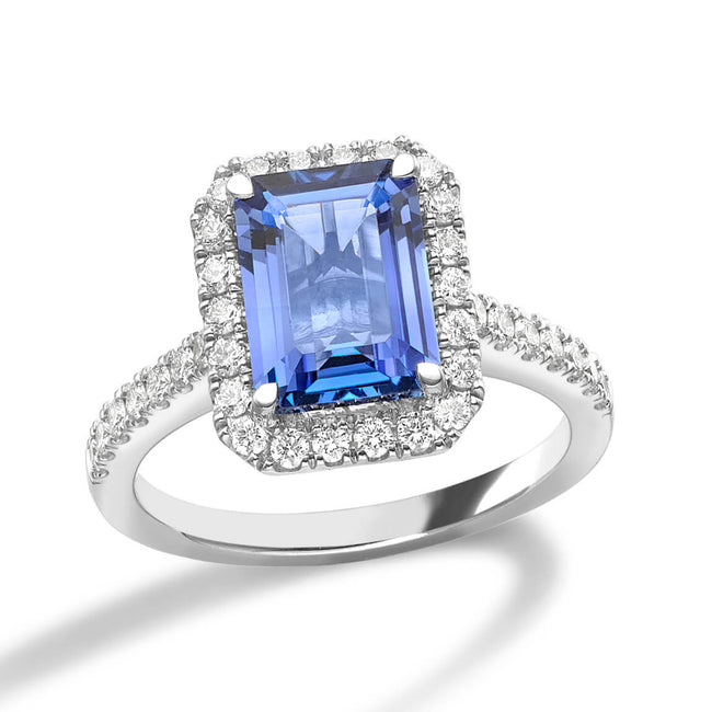 Tanzanite 1.62ct and Diamonds Cluster Ring